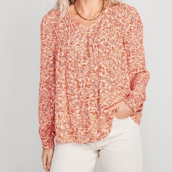 Old Navy Smocked Poetic Swing Blouse Size Large Petite - Picture 1 of 5